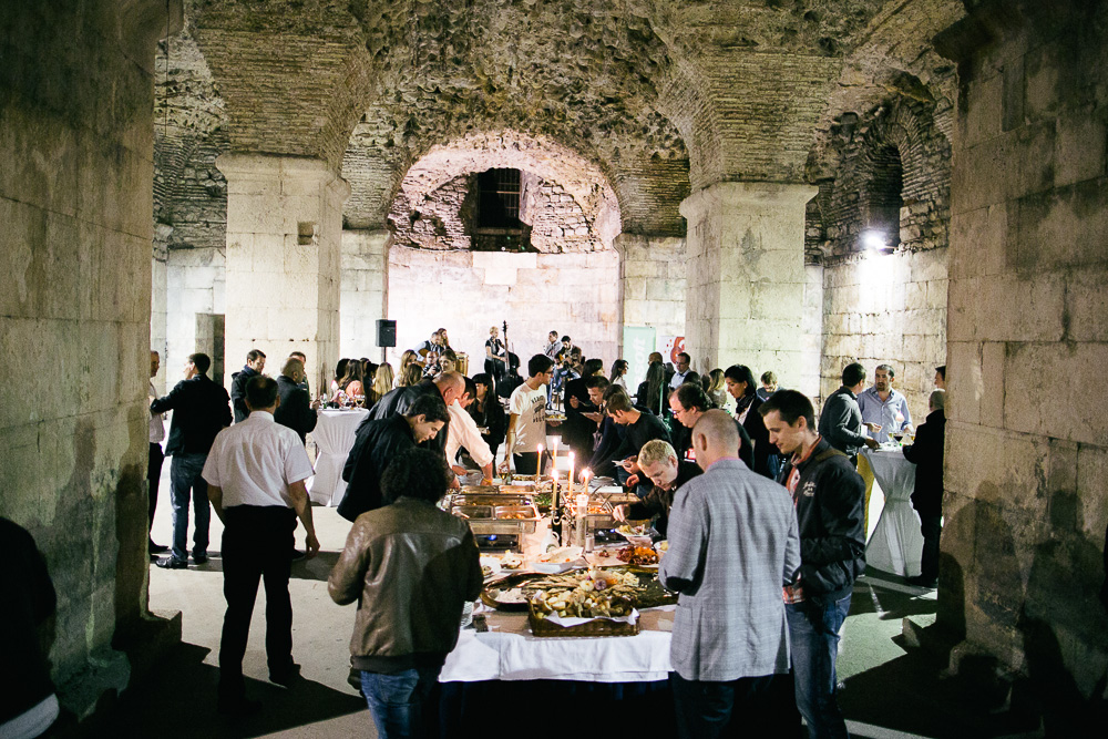 VIP dinner in the 1700 old Diocletian's palace